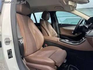 MERCEDES-BENZ E 220 usata, con Boardcomputer