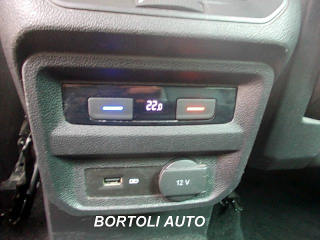 VOLKSWAGEN Tiguan usata, con Fari Xenon
