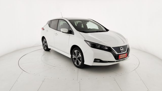 NISSAN Leaf usata, con Vivavoce