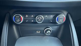ALFA ROMEO Stelvio usata, con Controllo automatico clima