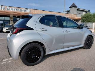 TOYOTA Yaris usata, con Sound system