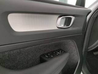 VOLVO XC40 usata, con Luci diurne LED