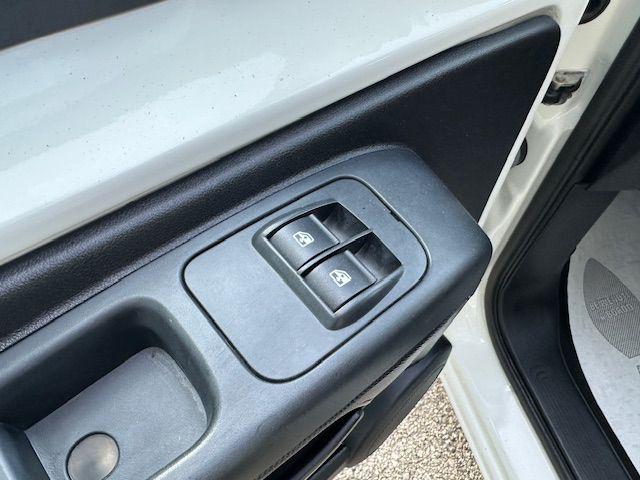 FIAT Fiorino usata, con Autoradio digitale