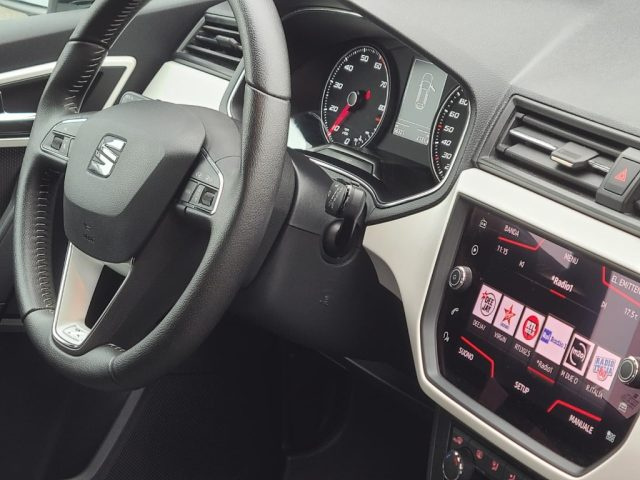 SEAT Arona usata, con Bracciolo