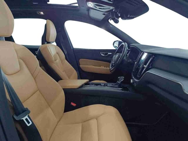 VOLVO XC60 usata, con Controllo trazione