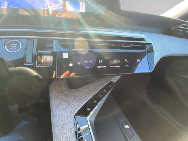 PEUGEOT 3008 usata, con Fari LED