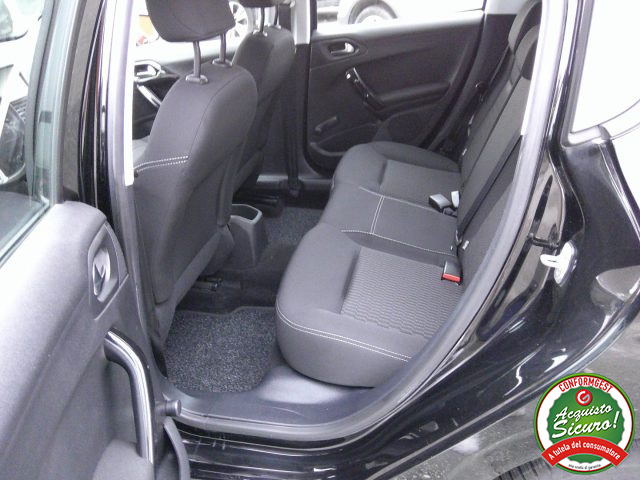 PEUGEOT 208 usata, con Cruise Control
