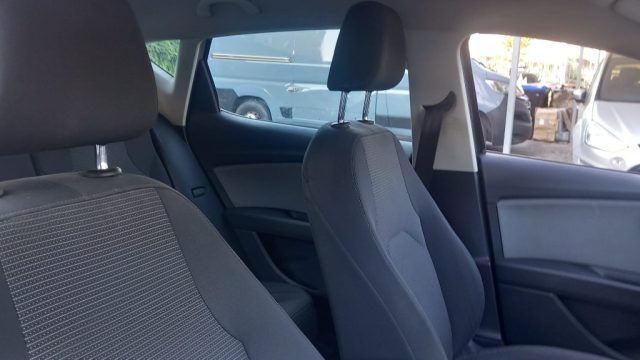 SEAT Leon usata, con Bracciolo