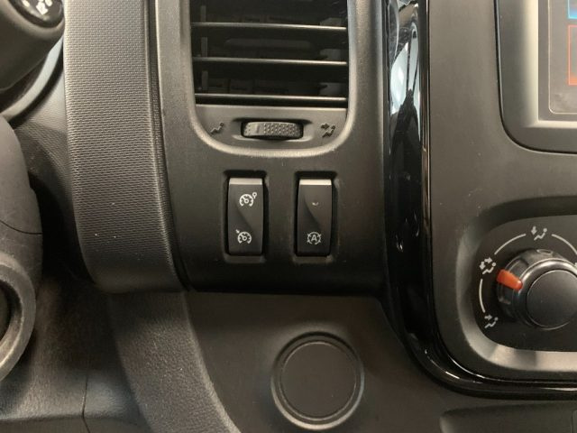 OPEL Vivaro usata, con Servosterzo