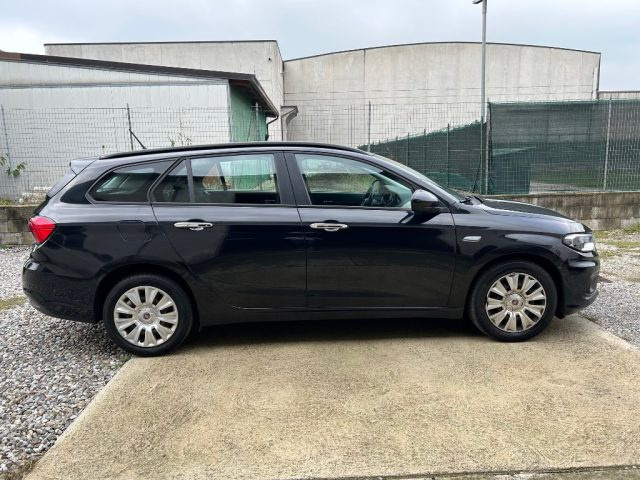 FIAT Tipo usata, con Airbag laterali