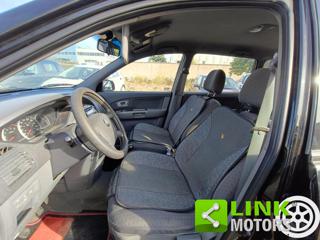 KIA Carens usata 25