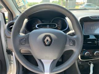 RENAULT Clio usata, con Sistema di navigazione