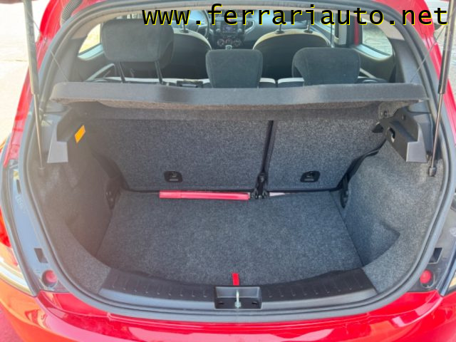 LANCIA Ypsilon usata, con MP3