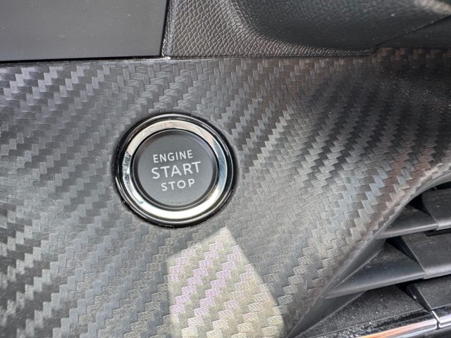 PEUGEOT 2008 usata, con Climatizzatore