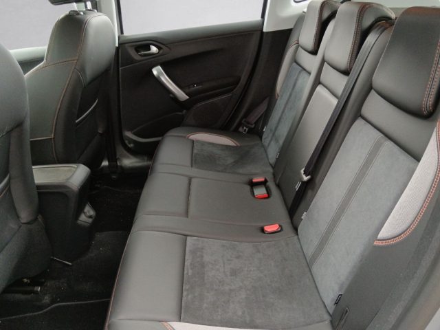 PEUGEOT 2008 usata, con Cerchi in lega