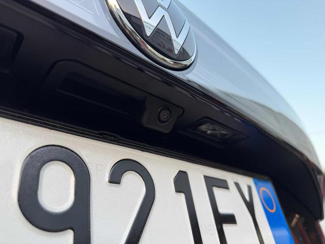 VOLKSWAGEN T-Cross usata, con Frenata d