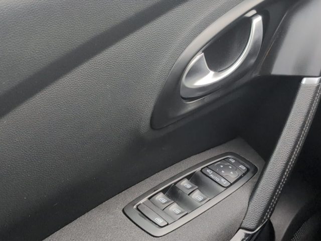 RENAULT Kadjar usata, con Touch screen