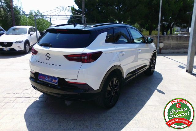 OPEL Grandland usata, con Boardcomputer