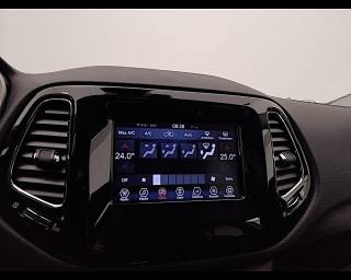 JEEP Compass usata, con Volante in pelle