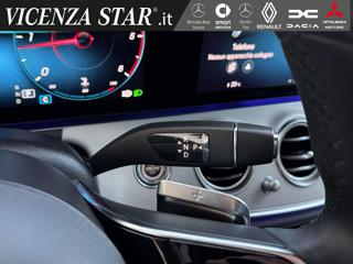 MERCEDES-BENZ E 200 usata, con Sedile posteriore sdoppiato