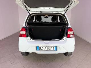 RENAULT Twingo usata 10