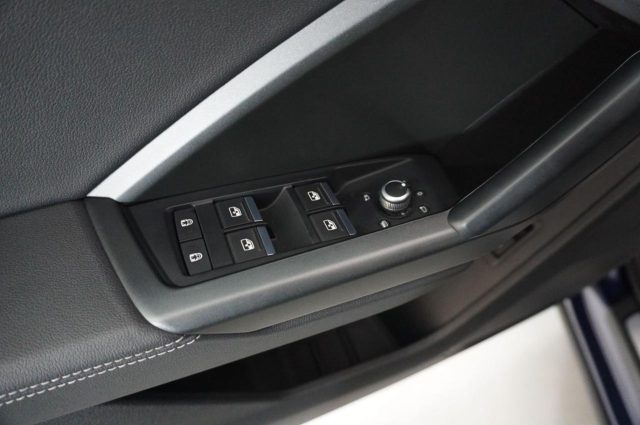 AUDI Q3 usata, con Sedile posteriore sdoppiato