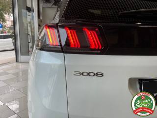 PEUGEOT 3008 usata, con Autoradio digitale