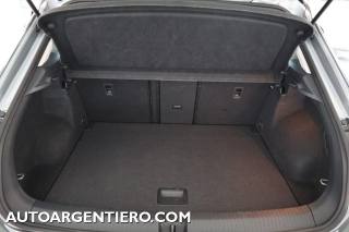 VOLKSWAGEN T-Roc usata, con USB