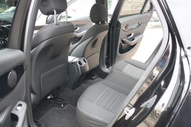 MERCEDES-BENZ GLC 300 usata, con Autoradio digitale