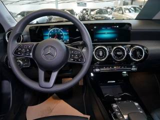 MERCEDES-BENZ A 180 usata, con Chiusura centralizzata