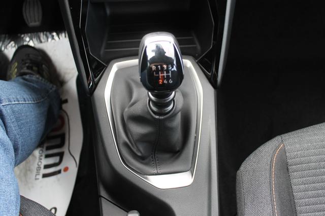 PEUGEOT 2008 usata, con Luci diurne LED