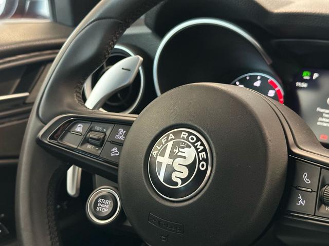 ALFA ROMEO Stelvio usata, con Leve al volante