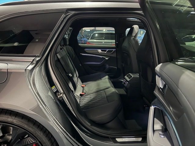 AUDI RS6 usata, con Interni in pelle