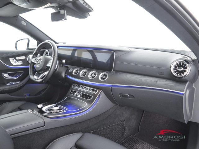 MERCEDES-BENZ CLA usata 11