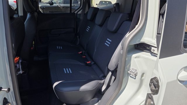 FORD Tourneo Courier usata, con Cronologia tagliandi