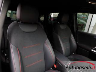 MERCEDES-BENZ GLA 180 usata, con Sistema di avviso di distanza