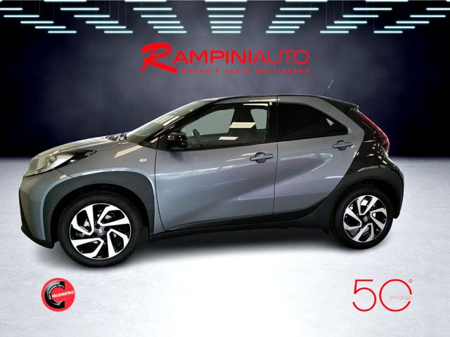 TOYOTA Aygo X usata 11