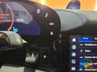 PORSCHE Taycan usata, con Cruise Control