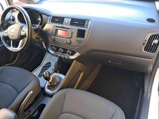 KIA Rio usata, con Sensori di parcheggio posteriori