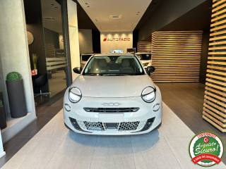 FIAT 600 Hybrid 110 CV DCT MHEV Icon