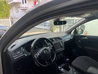 VOLKSWAGEN Tiguan usata, con Frenata d