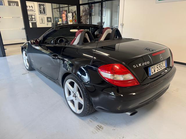 MERCEDES-BENZ SLK 200 usata, con Autoradio