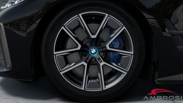 BMW i4 usata 6