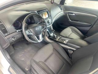 HYUNDAI i40 usata, con Autoradio
