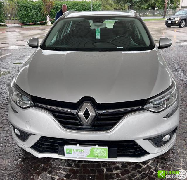 RENAULT Megane usata, con Airbag