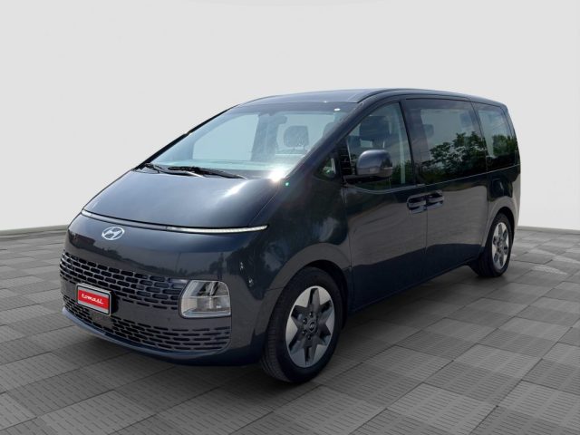 HYUNDAI Staria usata 0