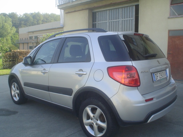 SUZUKI SX4 usata, con Alzacristalli elettrici
