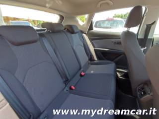 SEAT Leon usata, con Autoradio digitale