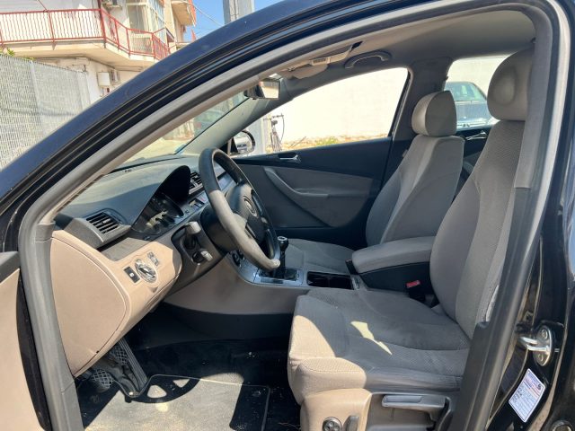 VOLKSWAGEN Passat usata, con Climatizzatore