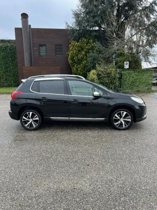 PEUGEOT 2008 usata, con Airbag laterali